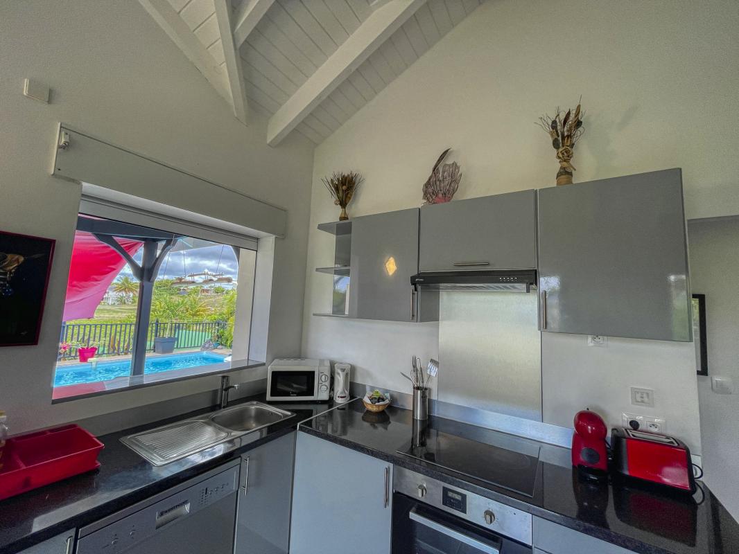 Location Villa 3 chambres Sainte Anne Guadeloupe-cuisine-12